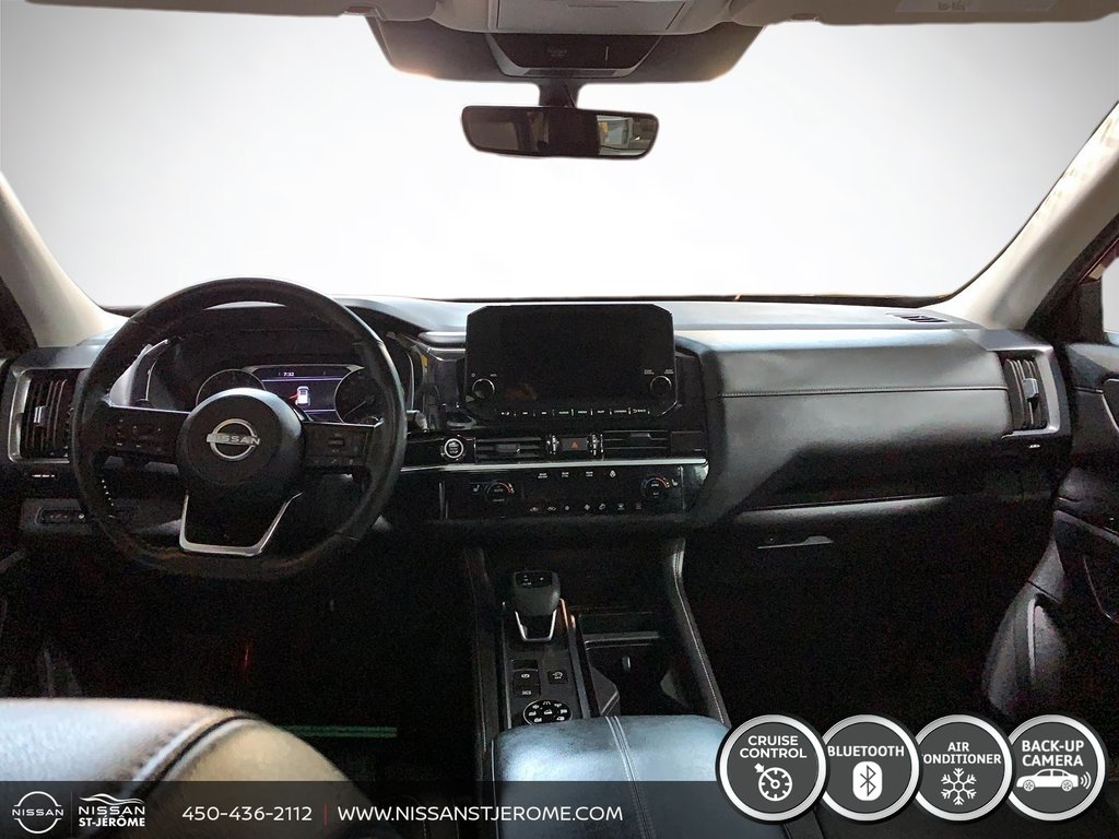 Nissan Pathfinder SL A/C BLUETOOTH AUTOMATIQUE CUIR TOIT PANO 2023 à Charlemagne, Québec - 11 - w1024h768px