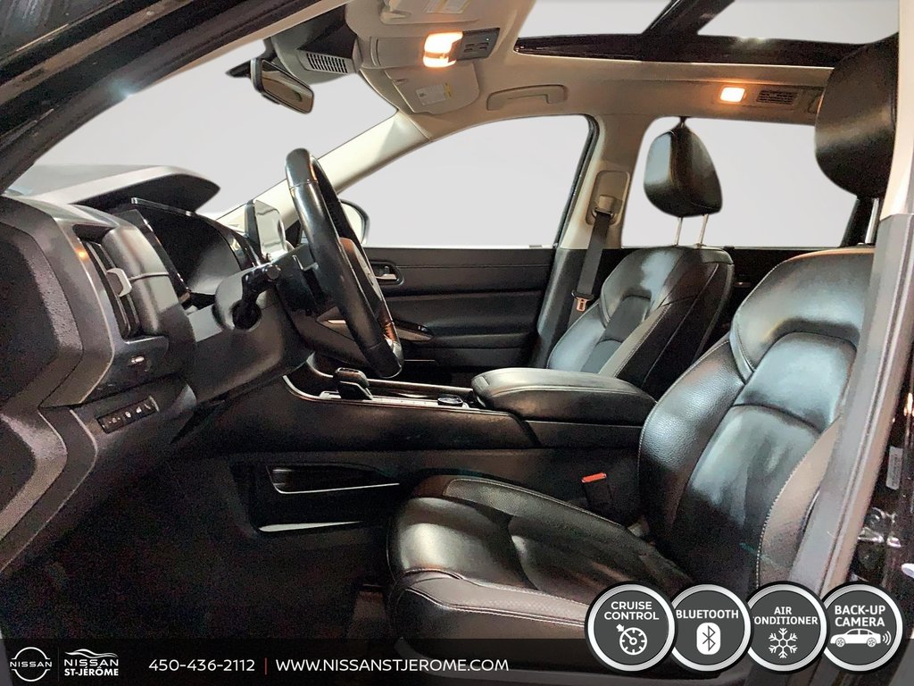 Nissan Pathfinder SL AUTOMATIQUE CUIR TOIT NAVIGATION CAMÉRA RECUL 2023 à Saint-Jérôme, Québec - 9 - w1024h768px