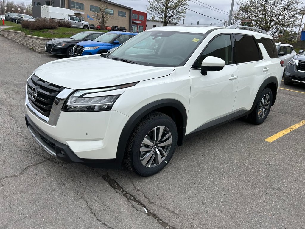 2024  Pathfinder SL in Saint-Jérôme, Quebec - 1 - w1024h768px