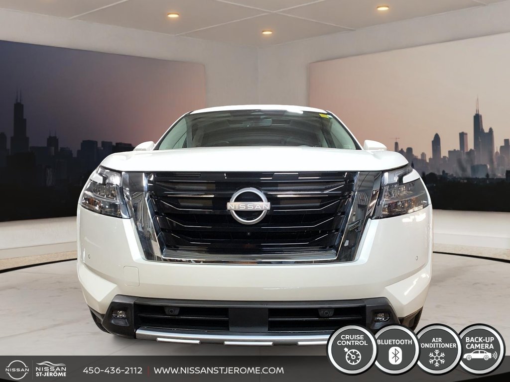 Nissan Pathfinder Platinum NAVIGATION CUIR TOIT PANO CAM MAGS FULL 2024 à Saint-Jérôme, Québec - 2 - w1024h768px