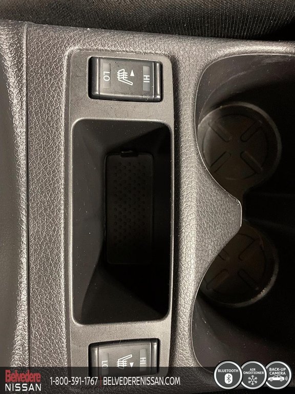 2017 Nissan Qashqai S AWD A/C BLUETOOTH CAMÉRA RECUL SIEGES CHAUFFANT in Saint-Jérôme, Quebec - 18 - w1024h768px