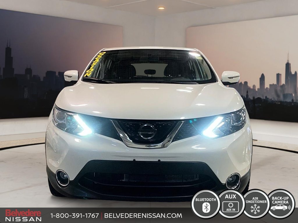 2018  Qashqai SV AWD AUTOMATIQUE TOIT CAMERA MAGS BLUETOOTH in Saint-Jérôme, Quebec - 2 - w1024h768px