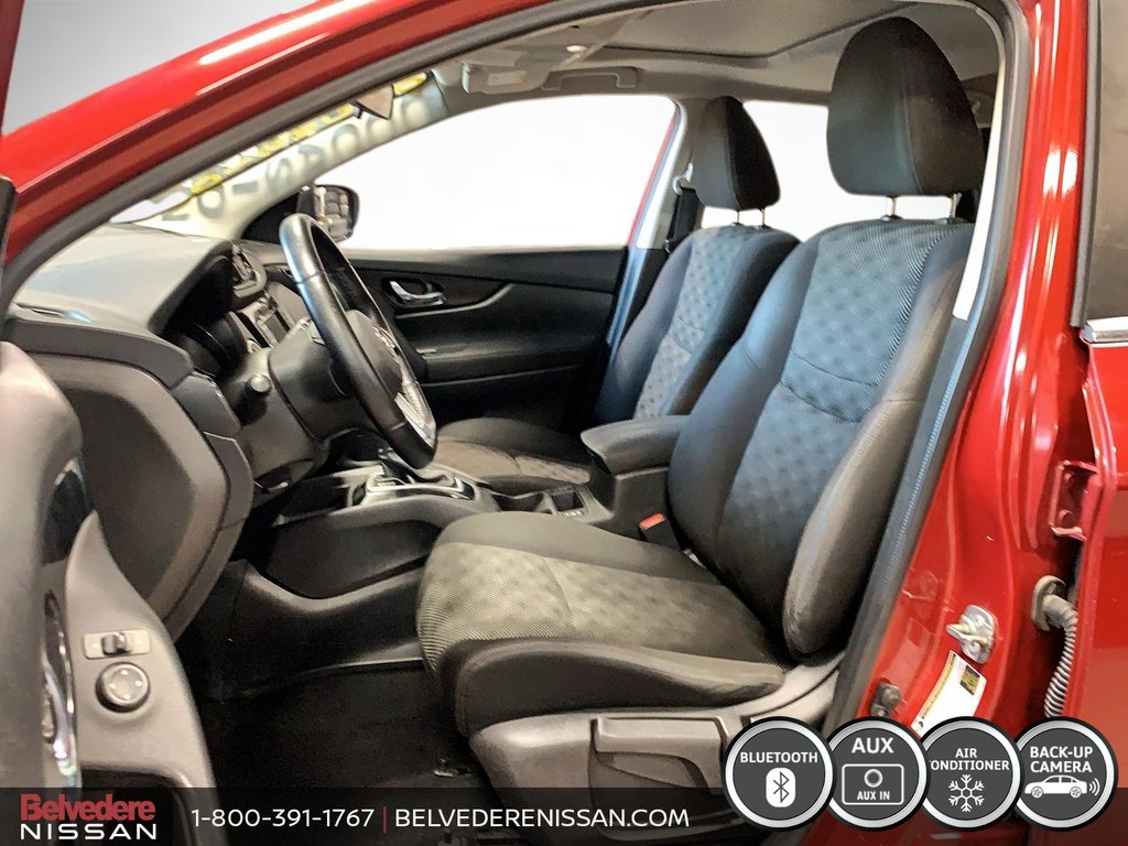 2019 Nissan Qashqai SV FWD CAMÉRA MAGS SIÈGES CHAUFFANTS in Saint-Jérôme, Quebec - 9 - w1024h768px