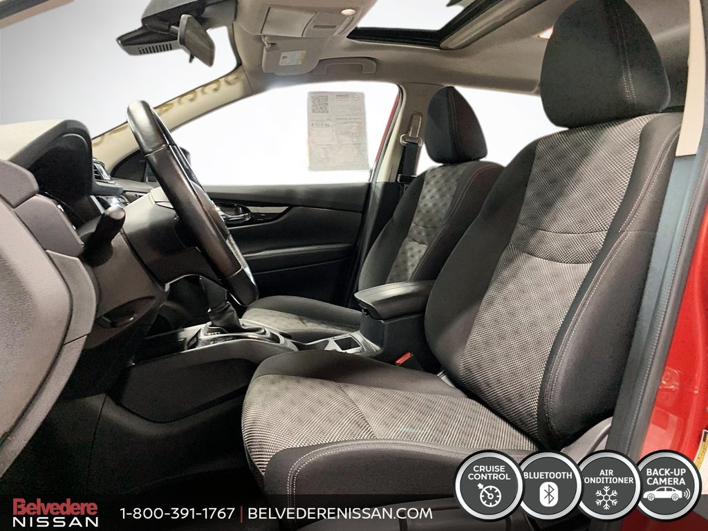 2020 Nissan Qashqai SV AWD TOIT DEMARREUR MAGS BLUETOOTH A/C in Saint-Jérôme, Quebec - 9 - w1024h768px