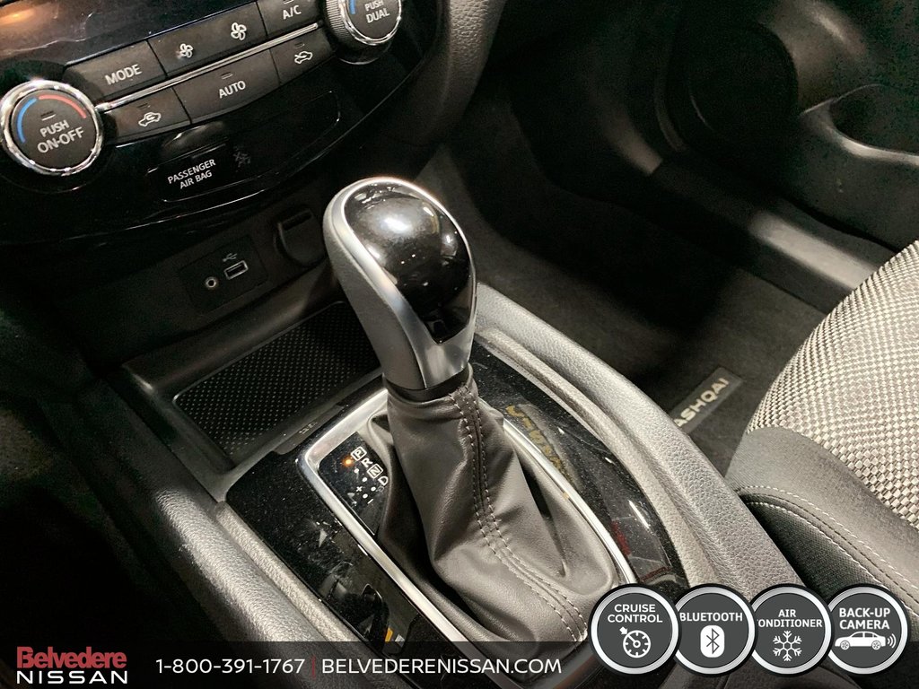 2020 Nissan Qashqai SV AWD TOIT DEMARREUR MAGS BLUETOOTH A/C in Saint-Jérôme, Quebec - 15 - w1024h768px