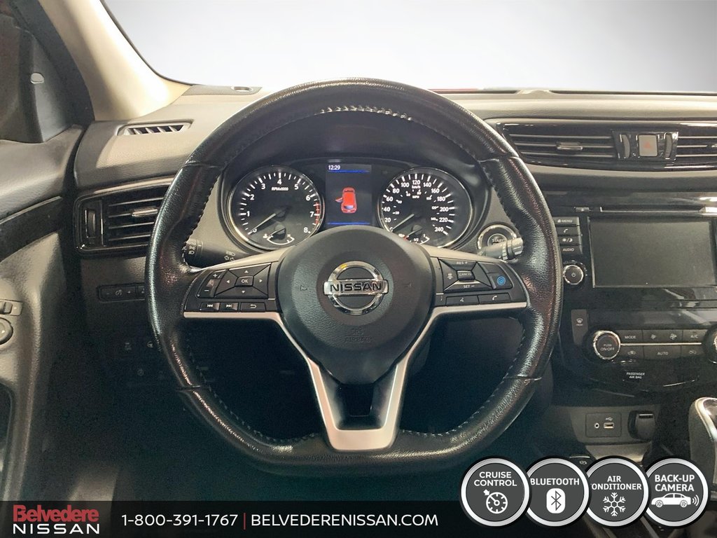 Nissan Qashqai SV TI TOIT MAGS BLUETOOTH DEMARREUR 2021 à Saint-Jérôme, Québec - 12 - w1024h768px