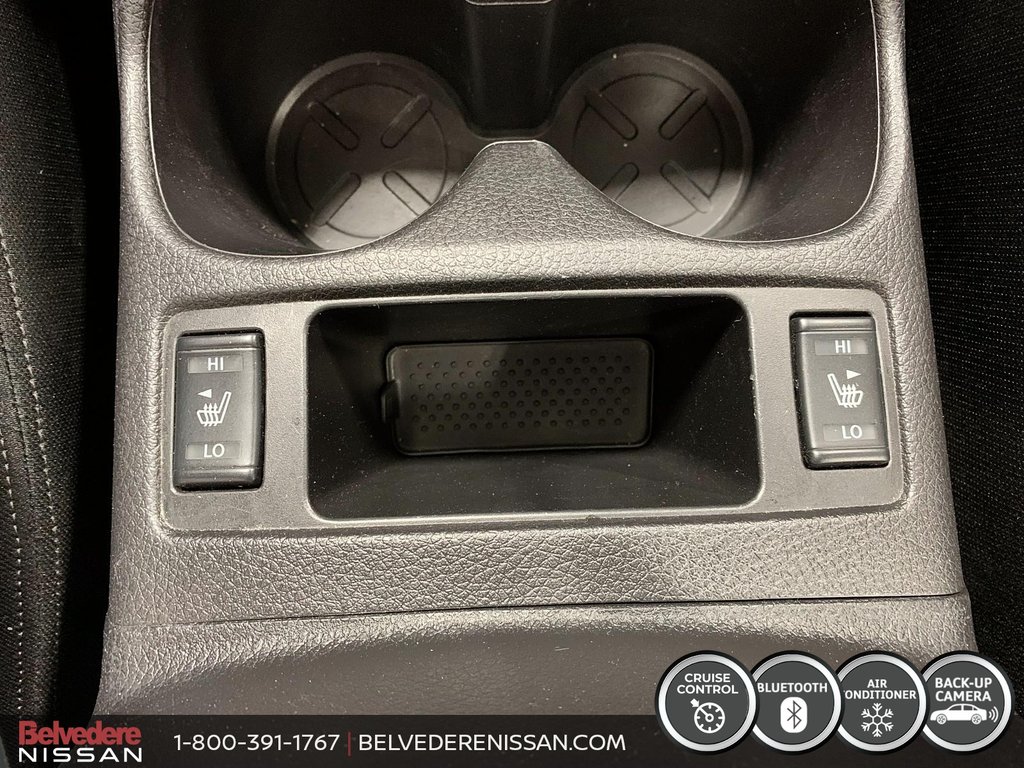 Nissan Qashqai SV TI TOIT MAGS BLUETOOTH DEMARREUR 2021 à Saint-Jérôme, Québec - 21 - w1024h768px