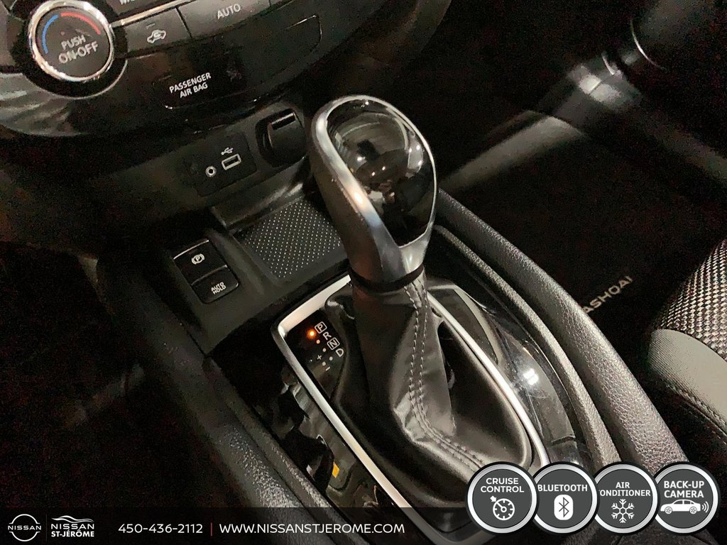 Nissan Qashqai SV FWD AUTO MAGS CAMÉRA BLUETOOTH DÉMARREUR 2022 à Saint-Jérôme, Québec - 15 - w1024h768px