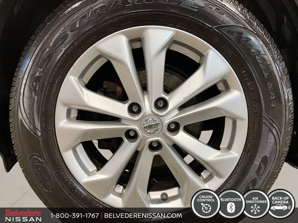 Nissan Rogue SV AUTOMATIQUE A/C BLUETOOTH CAMÉRA RECUL MAGS 2016 à Saint-Jérôme, Québec - 7 - w1024h768px