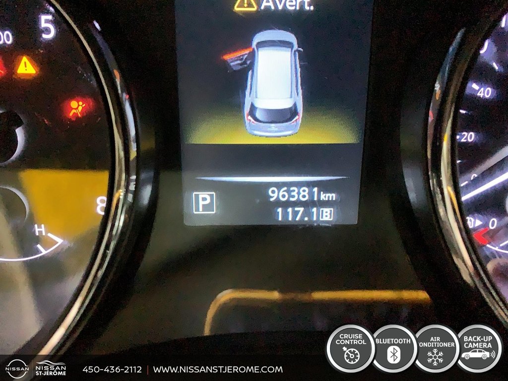 Nissan Rogue SV AUTOMATIQUE A/C BLUETOOH MAGS DÉMARREUR CAMÉRA 2016 à Charlemagne, Québec - 13 - w1024h768px