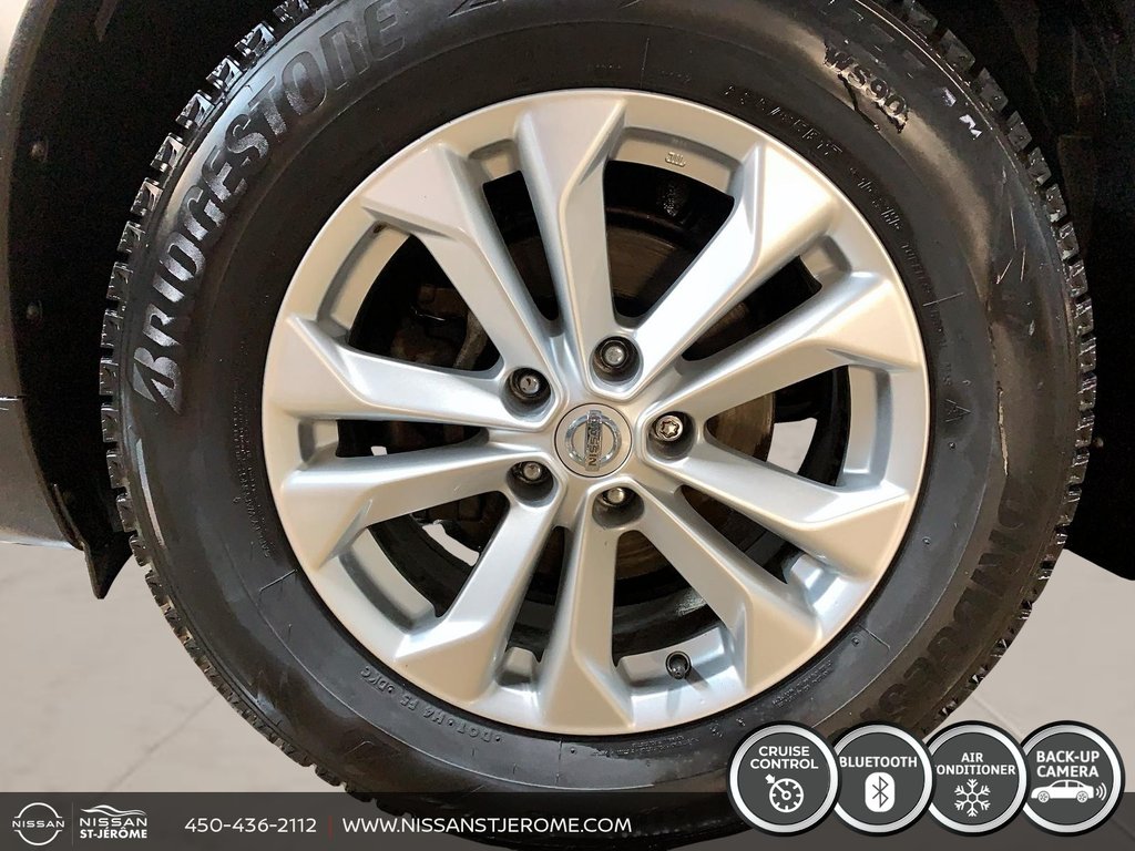 Nissan Rogue SV AUTOMATIQUE A/C BLUETOOH MAGS DÉMARREUR CAMÉRA 2016 à Charlemagne, Québec - 7 - w1024h768px