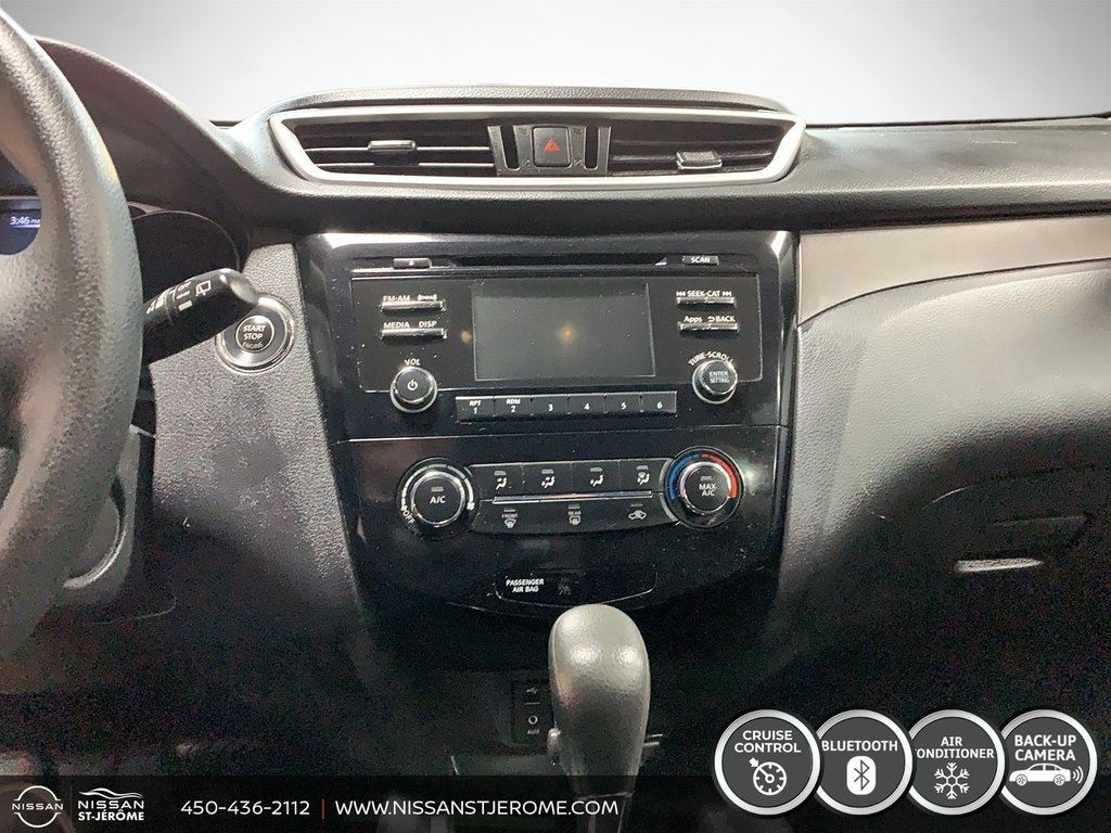 Nissan Rogue SV AUTOMATIQUE A/C BLUETOOH MAGS DÉMARREUR CAMÉRA 2016 à Charlemagne, Québec - 14 - w1024h768px