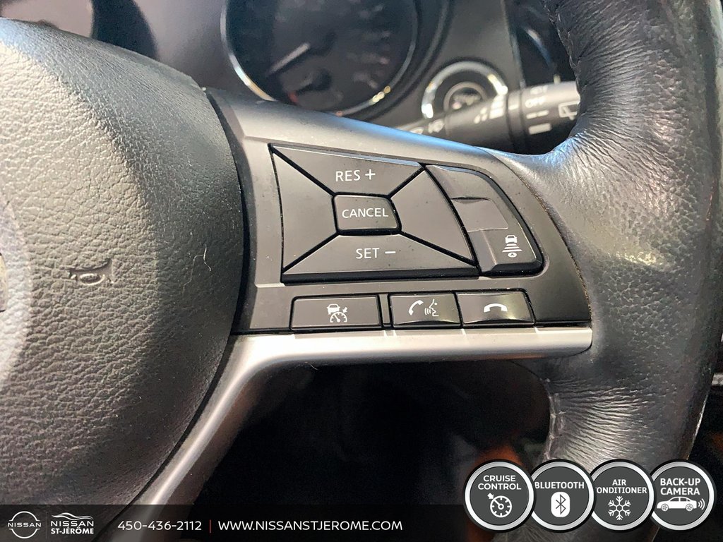 Nissan Rogue SL PLATINUM RÉSERVE AWD CAMÉRA 360 DEGRE TOIT PANO 2017 à Charlemagne, Québec - 19 - w1024h768px