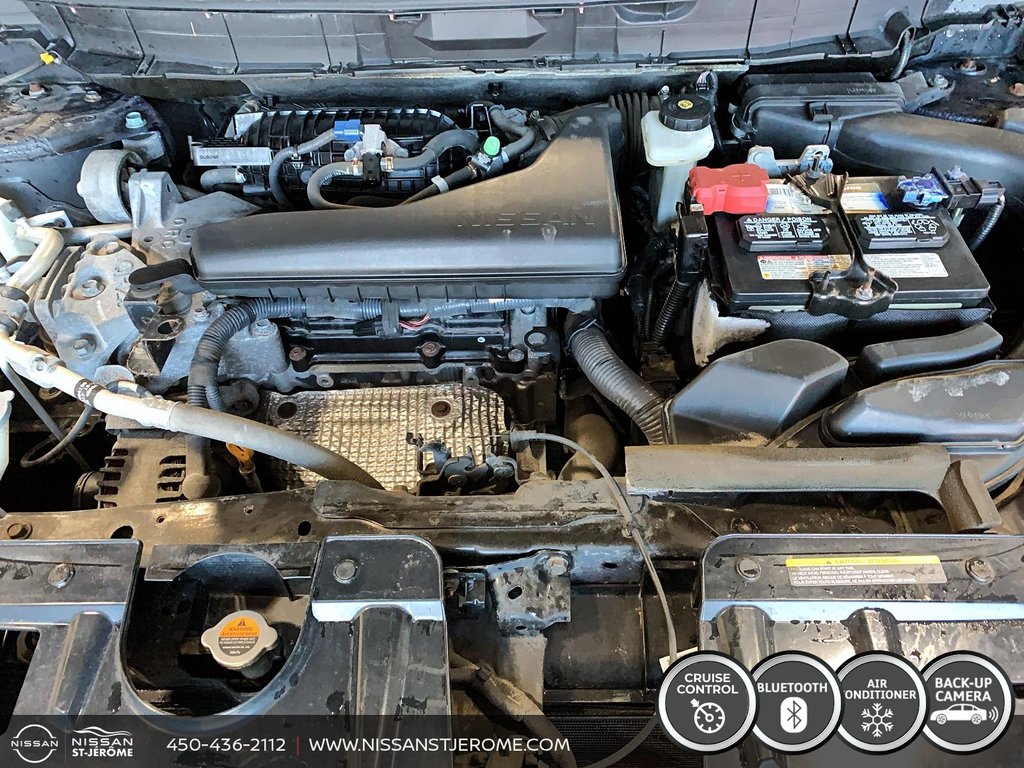 Nissan Rogue SL PLATINUM RÉSERVE AWD CAMÉRA 360 DEGRE TOIT PANO 2017 à Charlemagne, Québec - 8 - w1024h768px
