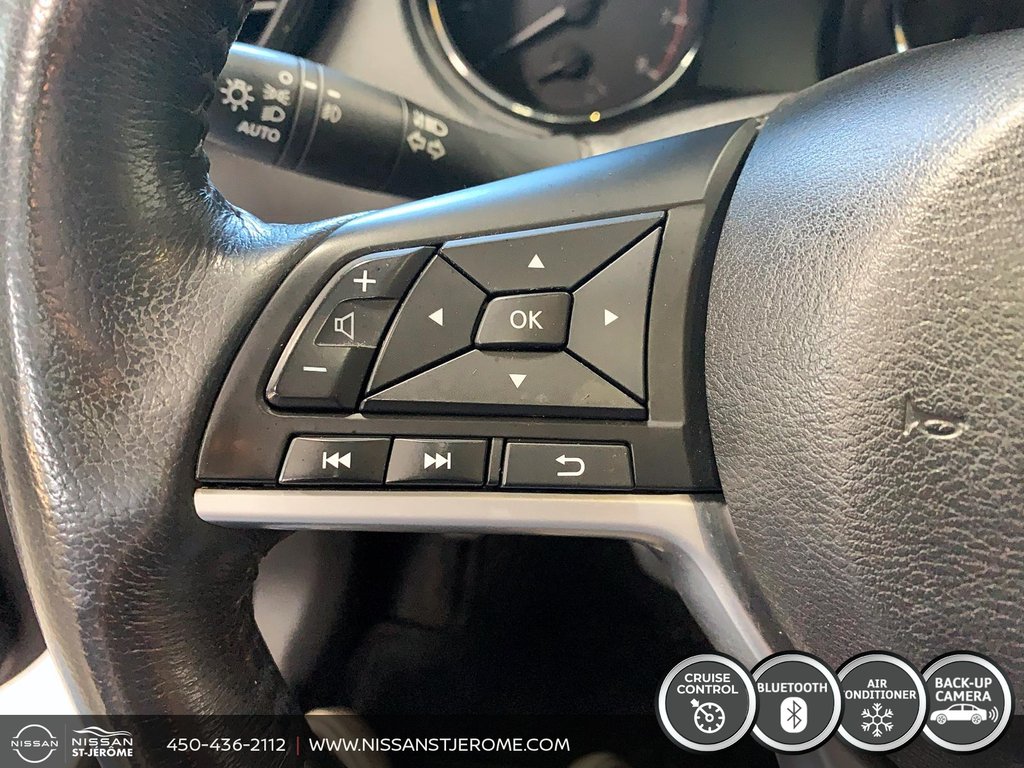 Nissan Rogue SL PLATINUM RÉSERVE AWD CAMÉRA 360 DEGRE TOIT PANO 2017 à Charlemagne, Québec - 18 - w1024h768px