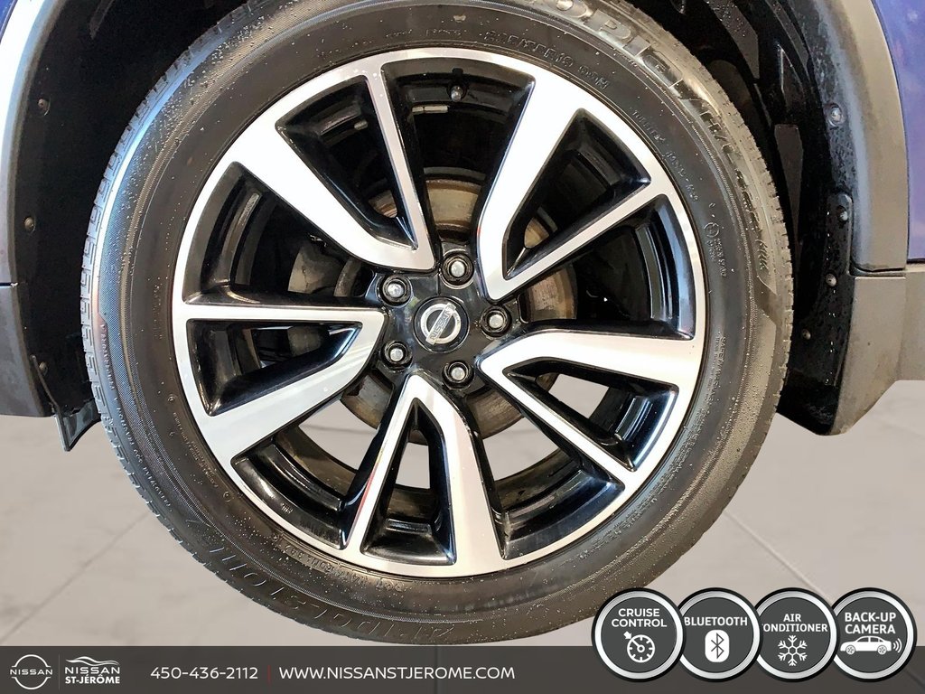 Nissan Rogue SL PLATINUM RÉSERVE AWD CAMÉRA 360 DEGRE TOIT PANO 2017 à Charlemagne, Québec - 7 - w1024h768px