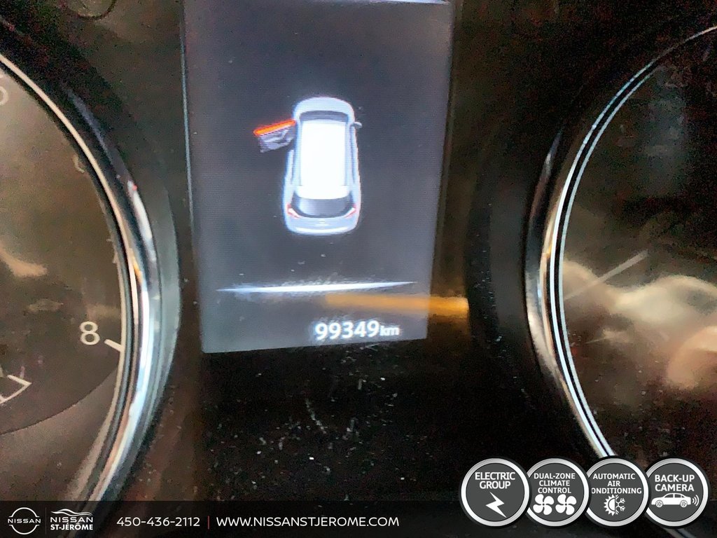 Nissan Rogue SL AWD TECH PACKAGE TOIT PANO NAV CAM 360 DEGRE 2017 à Charlemagne, Québec - 13 - w1024h768px