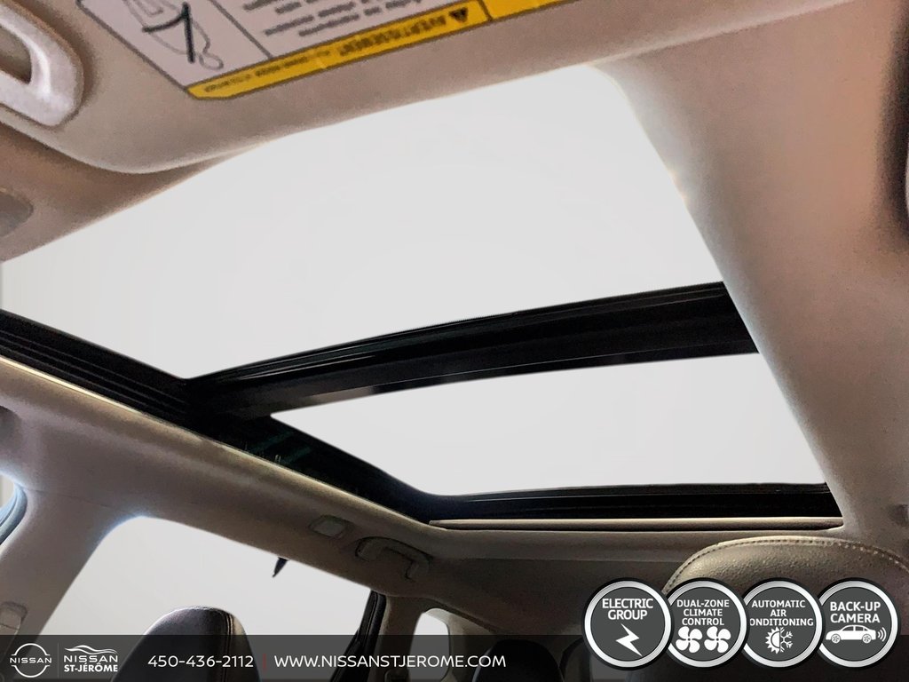 Nissan Rogue SL AWD TECH PACKAGE TOIT PANO NAV CAM 360 DEGRE 2017 à Charlemagne, Québec - 16 - w1024h768px