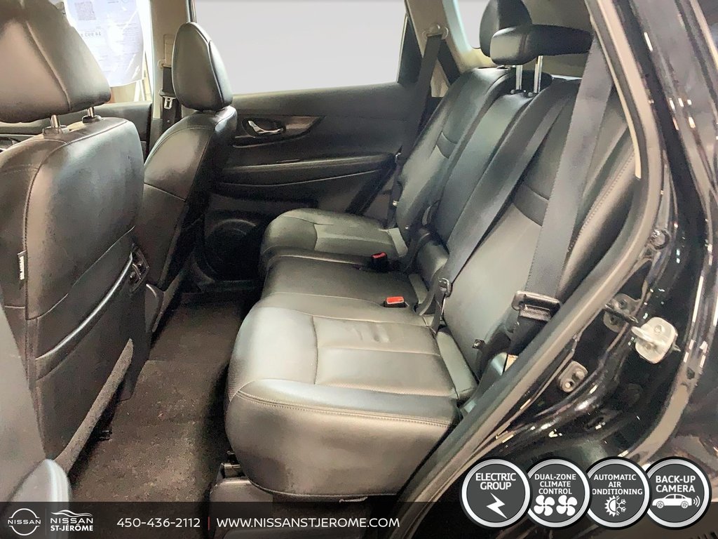 Nissan Rogue SL AWD TECH PACKAGE TOIT PANO NAV CAM 360 DEGRE 2017 à Charlemagne, Québec - 10 - w1024h768px