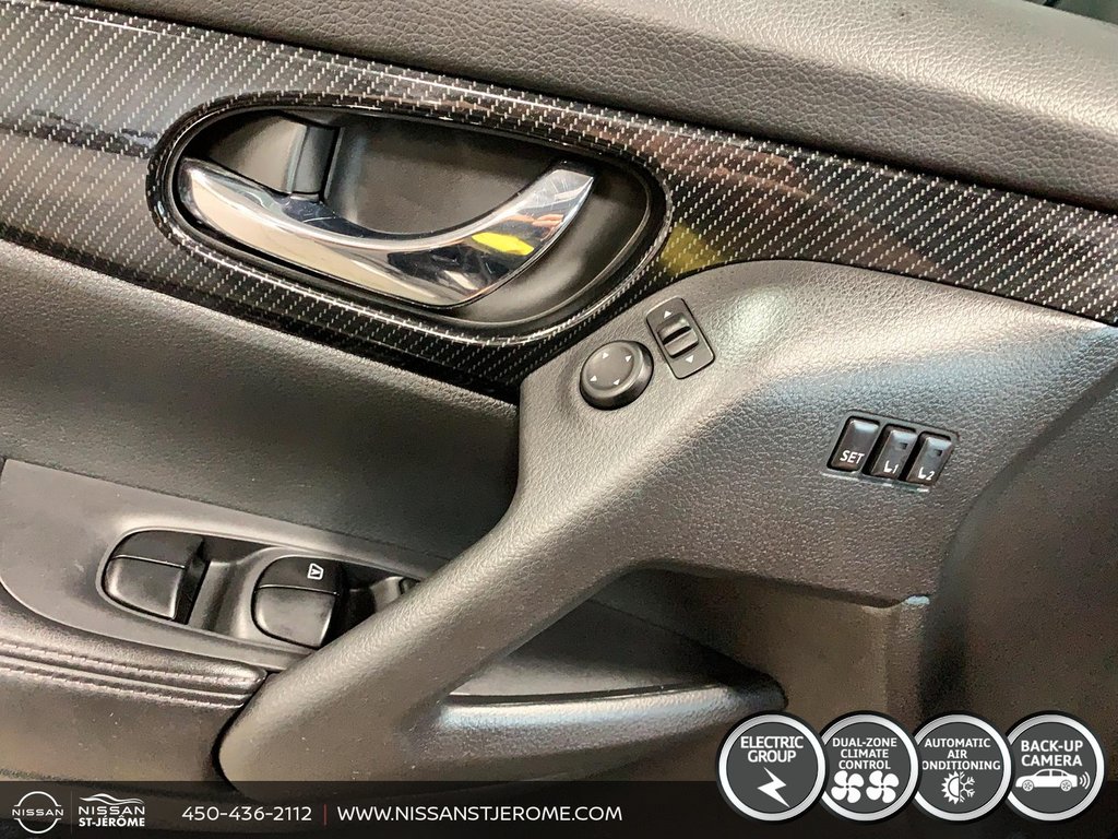 Nissan Rogue SL AWD TECH PACKAGE TOIT PANO NAV CAM 360 DEGRE 2017 à Charlemagne, Québec - 20 - w1024h768px