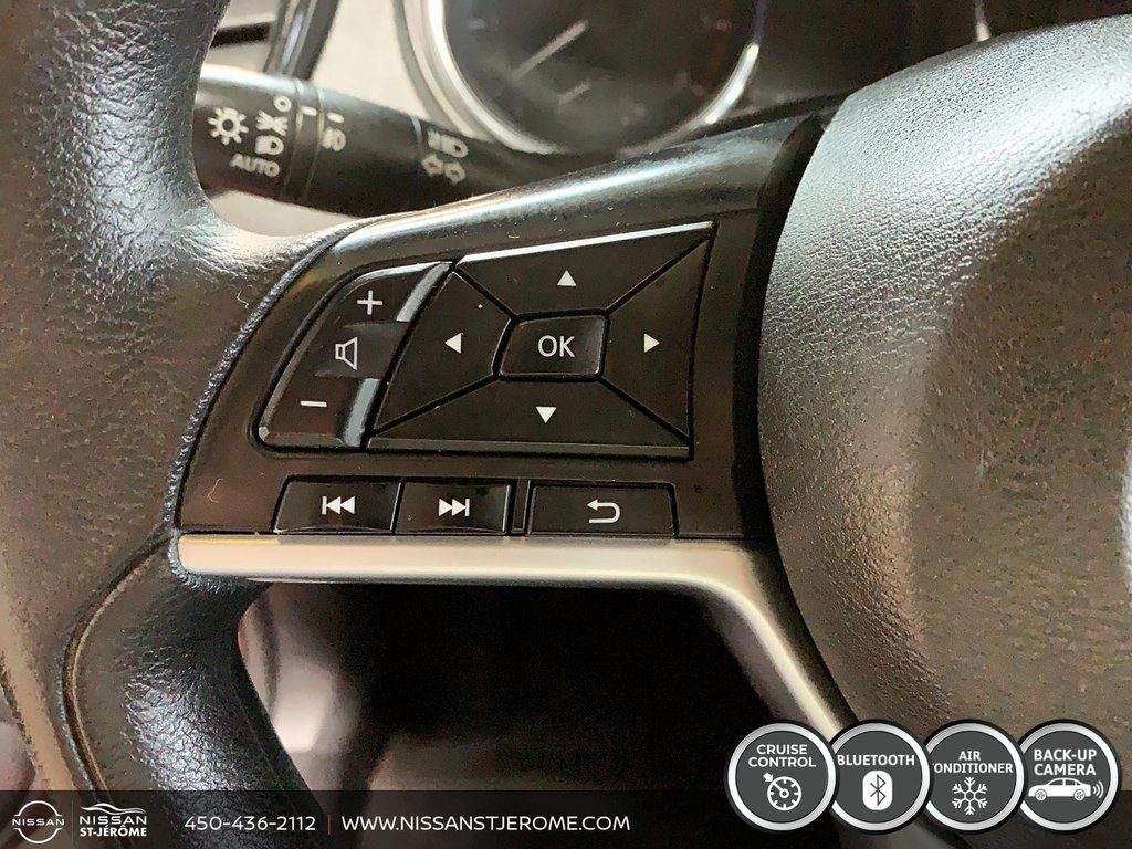 2018 Nissan Rogue SV AUTOMATIQUE BLUETOOTH MAGS CAMÉRA DE RECUL in Charlemagne, Quebec - 18 - w1024h768px