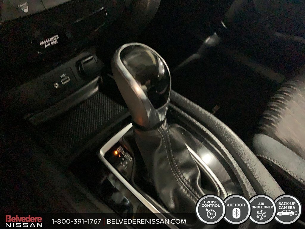 2018 Nissan Rogue SV AUTOMATIQUE BLUETOOTH MAGS CAMÉRA DE RECUL in Saint-Jérôme, Quebec - 16 - w1024h768px