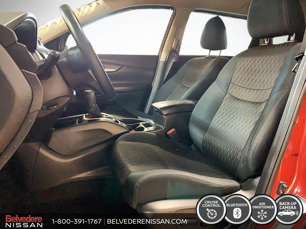 2018 Nissan Rogue SV AUTOMATIQUE BLUETOOTH MAGS CAMÉRA DE RECUL in Saint-Jérôme, Quebec - 9 - w1024h768px