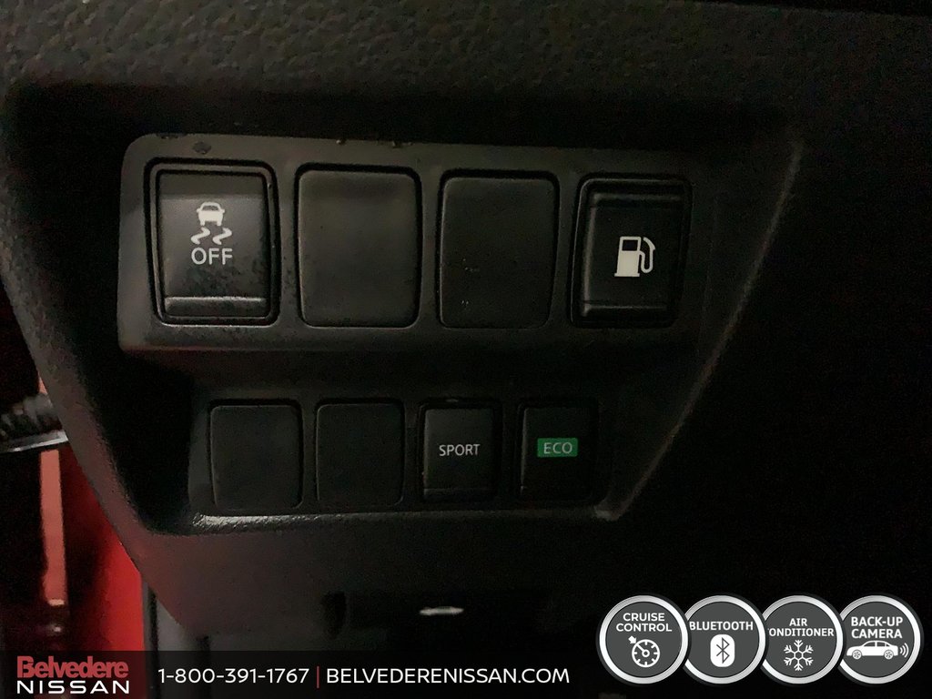 2018 Nissan Rogue SV AUTOMATIQUE BLUETOOTH MAGS CAMÉRA DE RECUL in Saint-Jérôme, Quebec - 17 - w1024h768px