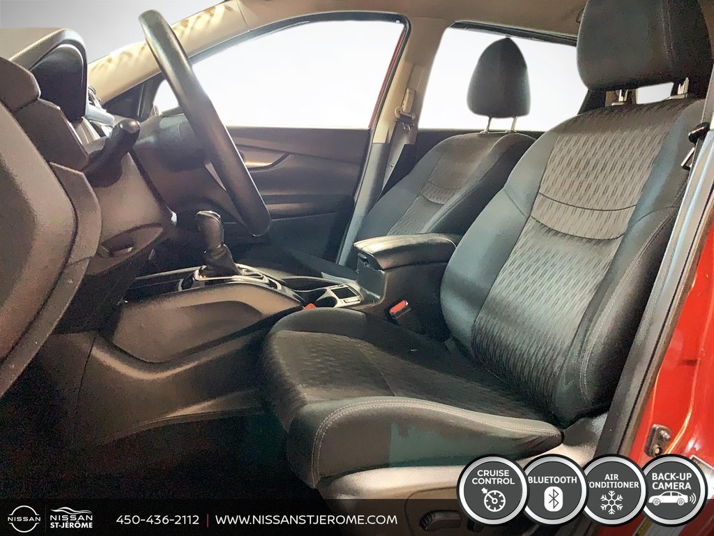 2018 Nissan Rogue SV AUTOMATIQUE BLUETOOTH MAGS CAMÉRA DE RECUL in Charlemagne, Quebec - 9 - w1024h768px