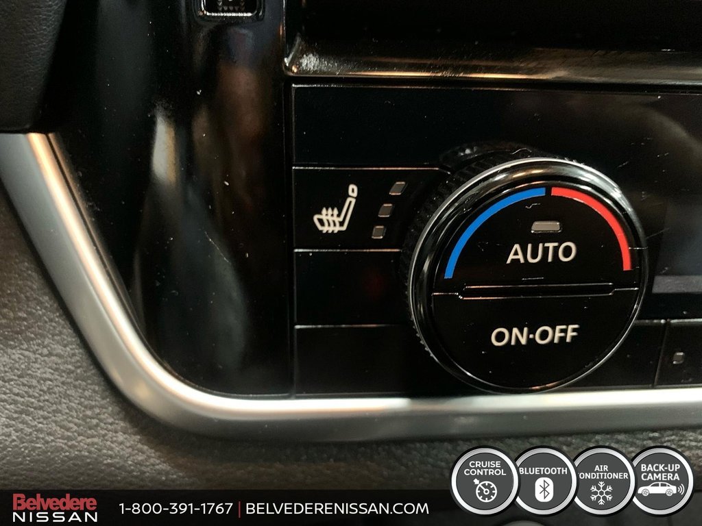 Nissan Rogue SV AWD TOIT PANO DEMARREUR MAGS SIEGES CHAUFFANTS 2022 à Saint-Jérôme, Québec - 20 - w1024h768px