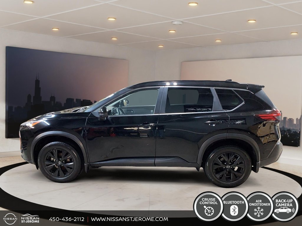 2022 Nissan Rogue SV in Charlemagne, Quebec - 6 - w1024h768px