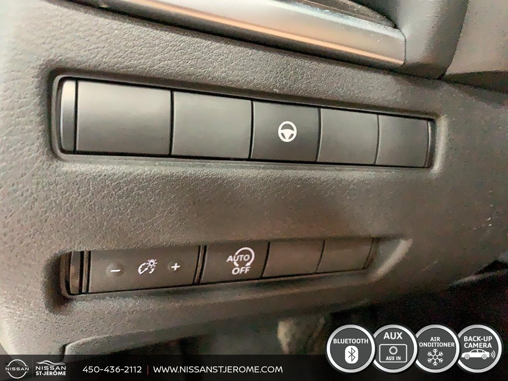 2023 Nissan Rogue SV AWD A/C BLUETOOTH TOIT PANO MAGS in Saint-Jérôme, Quebec - 22 - w1024h768px