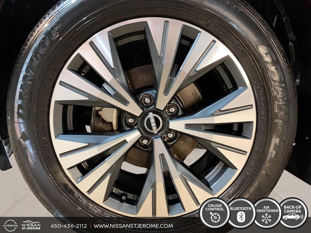 2023 Nissan Rogue SV AWD TOIT CAMÉRA RECUL SIEGES CHAUFFANT in Charlemagne, Quebec - 7 - w1024h768px