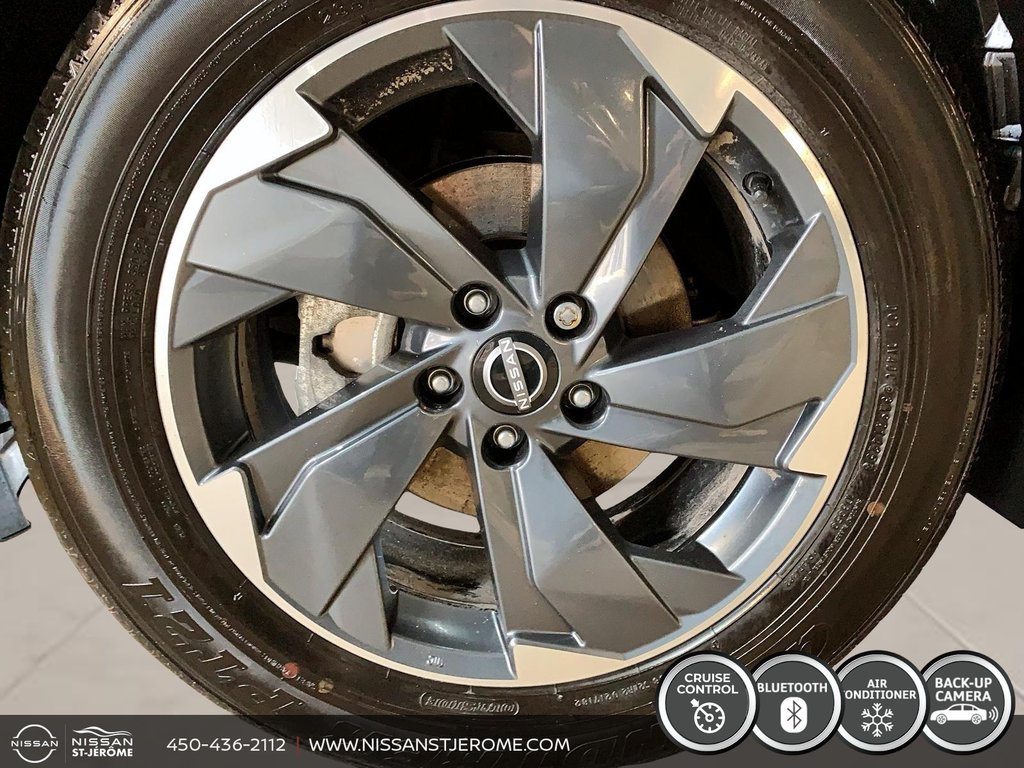 Nissan Rogue SV AWD MAGS CRUISE TOIT PANO CAMÉRA BLUETOOTH 2025 à Charlemagne, Québec - 6 - w1024h768px