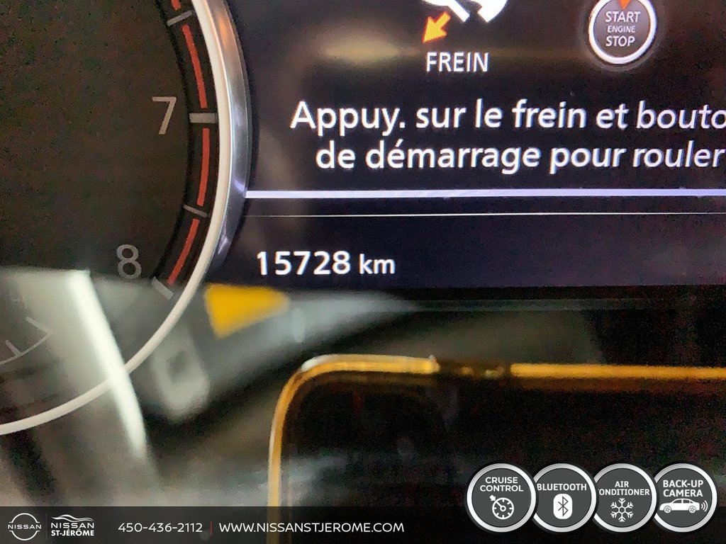 Nissan Rogue SV AWD MAGS CRUISE TOIT PANO CAMÉRA BLUETOOTH 2025 à Charlemagne, Québec - 12 - w1024h768px