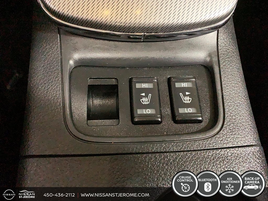 2015 Nissan Sentra SR AUTOMATIQUE NAV A/C BLUETOOTH MAGS TOIT OUVRANT in Charlemagne, Quebec - 20 - w1024h768px