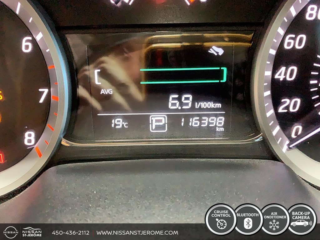 2015 Nissan Sentra SR AUTOMATIQUE NAV A/C BLUETOOTH MAGS TOIT OUVRANT in Charlemagne, Quebec - 13 - w1024h768px