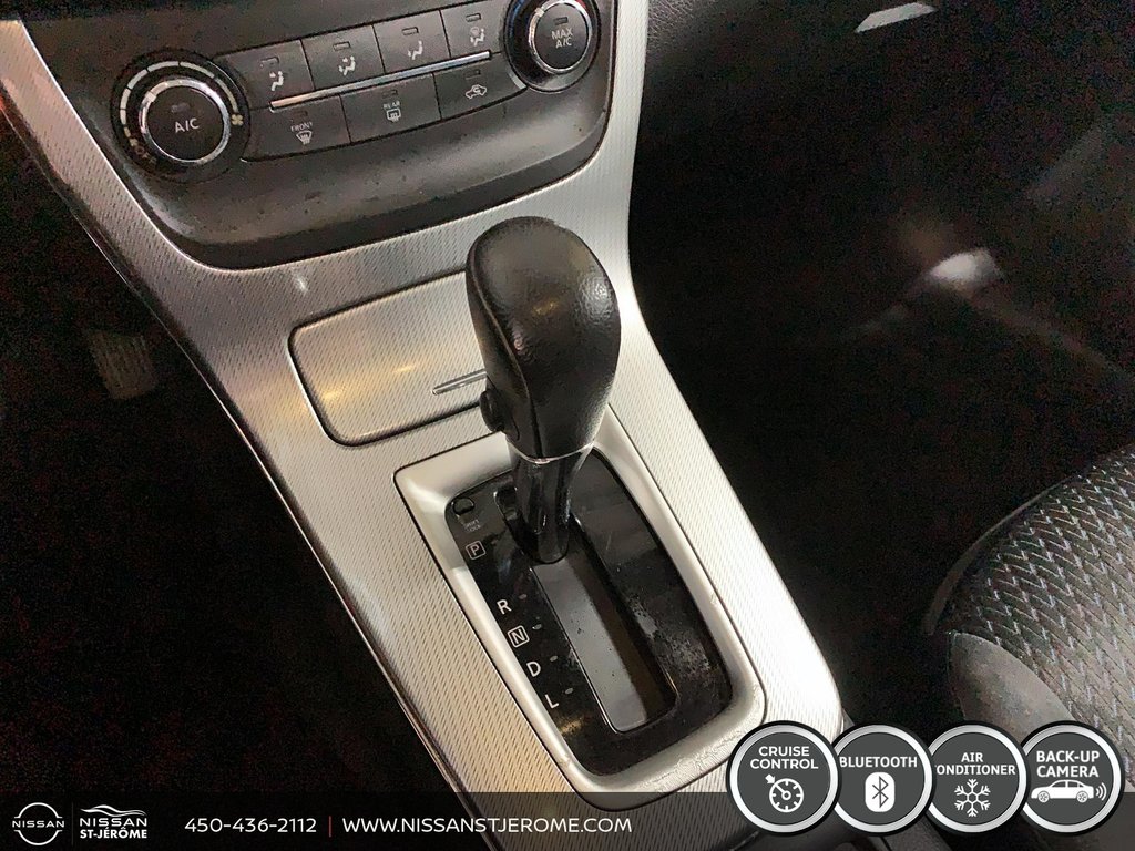 2015 Nissan Sentra SR AUTOMATIQUE NAV A/C BLUETOOTH MAGS TOIT OUVRANT in Charlemagne, Quebec - 15 - w1024h768px