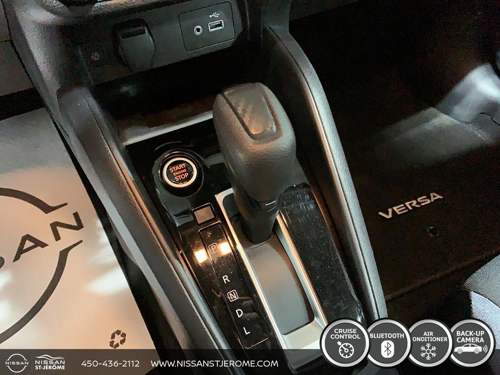 Nissan Versa SV MAGS BLUETOOTH SIÈGES CHAUFFANTS CAMÉRA RECUL 2024 à Saint-Jérôme, Québec - 15 - w1024h768px