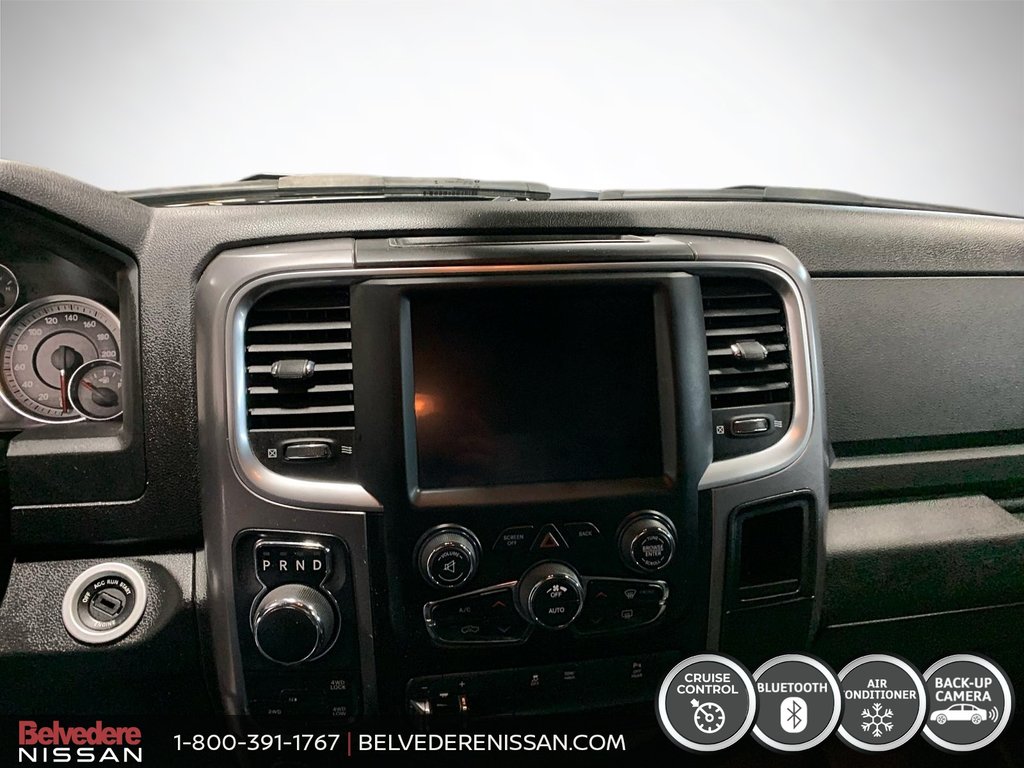 2022 Ram 1500 Classic WARLOCK QUAD CAB 4X4 BLACK EDITION in Saint-Jérôme, Quebec - 14 - w1024h768px