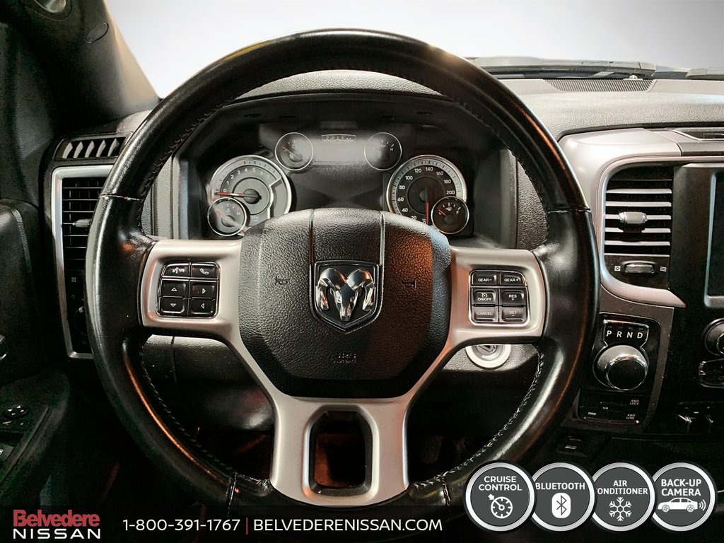 2022 Ram 1500 Classic WARLOCK QUAD CAB 4X4 BLACK EDITION in Saint-Jérôme, Quebec - 12 - w1024h768px
