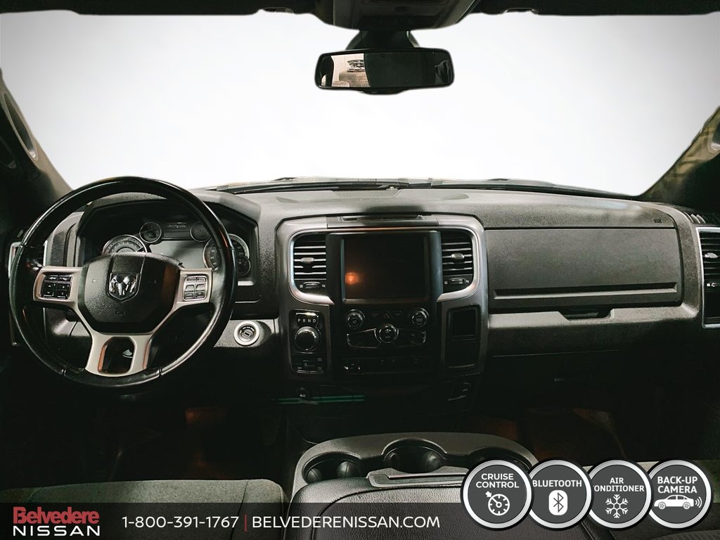 2022 Ram 1500 Classic WARLOCK QUAD CAB 4X4 BLACK EDITION in Saint-Jérôme, Quebec - 11 - w1024h768px