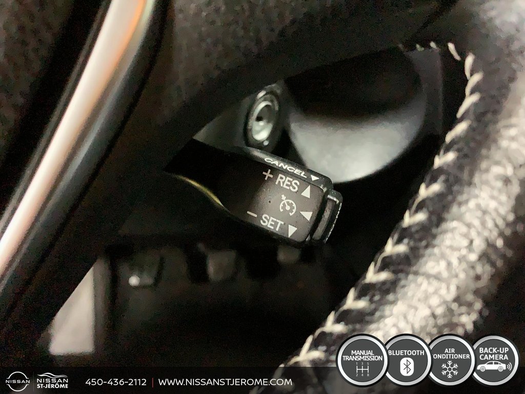 Scion iM BASE MANUELLE 6 VITESSES A/C BLUETOOTH CAMÉRA MAGS 2016 à Saint-Jérôme, Québec - 18 - w1024h768px