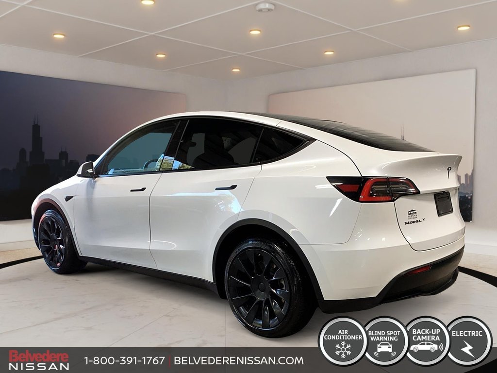 2020 Tesla Model Y Long Range AWD 483 KM AUTONOMIE in Saint-Jérôme, Quebec - 5 - w1024h768px