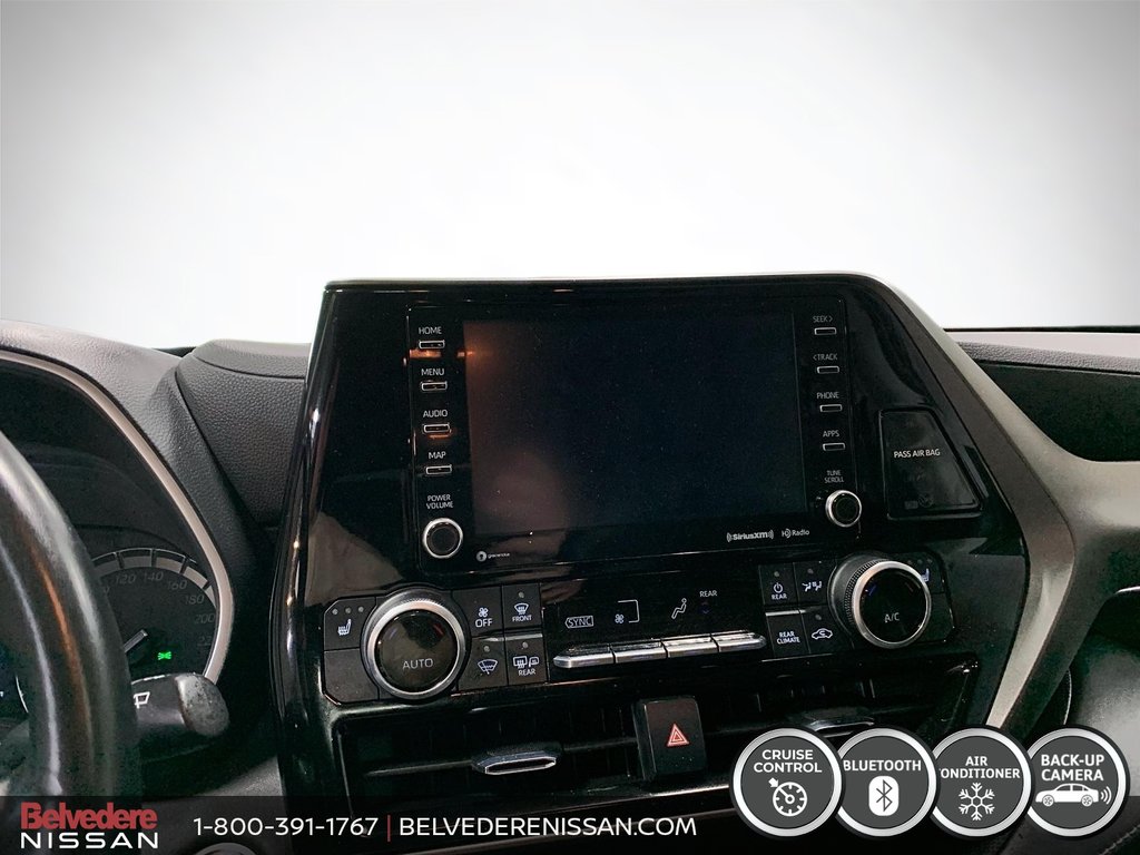 2021 Toyota Highlander XLE AWD TOIT OUVRANT CUIR MAGS 8 PASSAGERS in Saint-Jérôme, Quebec - 15 - w1024h768px