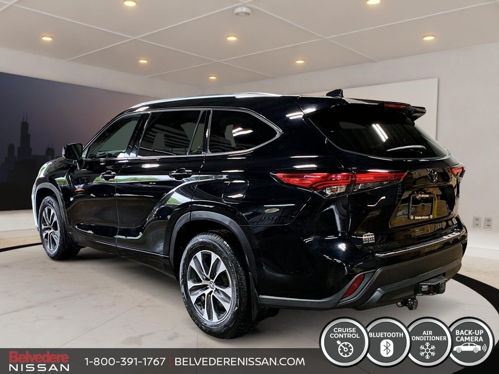 2021 Toyota Highlander XLE AWD TOIT OUVRANT CUIR MAGS 8 PASSAGERS in Saint-Jérôme, Quebec - 5 - w1024h768px