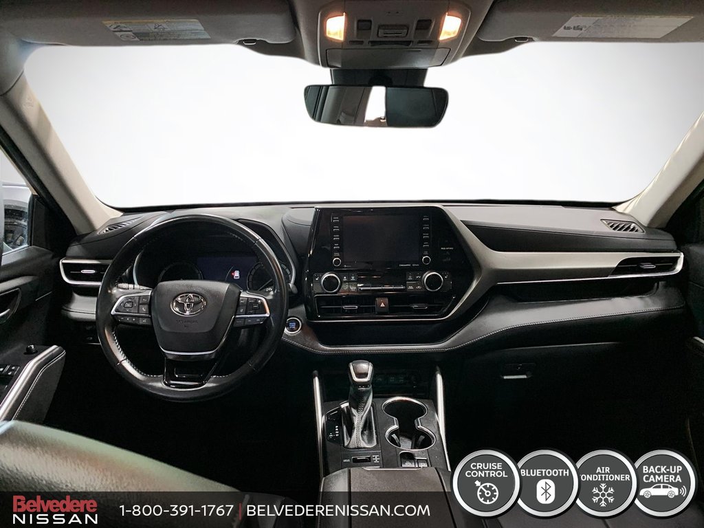 2021 Toyota Highlander XLE AWD TOIT OUVRANT CUIR MAGS 8 PASSAGERS in Saint-Jérôme, Quebec - 11 - w1024h768px