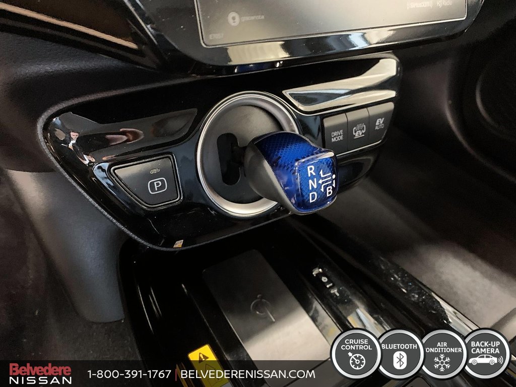 2020 Toyota PRIUS PRIME GROUPE AMÉLIORÉ A/C BLUETOOTH NAV CAMÉRA ECRAN TAC in Saint-Jérôme, Quebec - 15 - w1024h768px