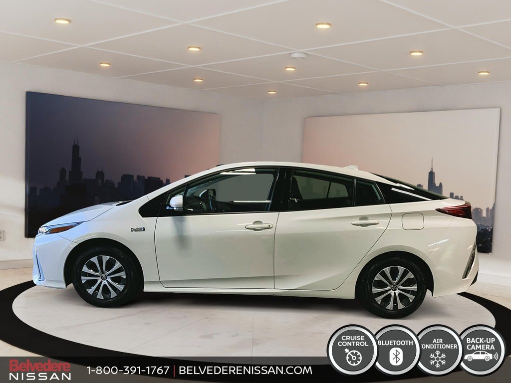 2020 Toyota PRIUS PRIME GROUPE AMÉLIORÉ A/C BLUETOOTH NAV CAMÉRA ECRAN TAC in Saint-Jérôme, Quebec - 6 - w1024h768px