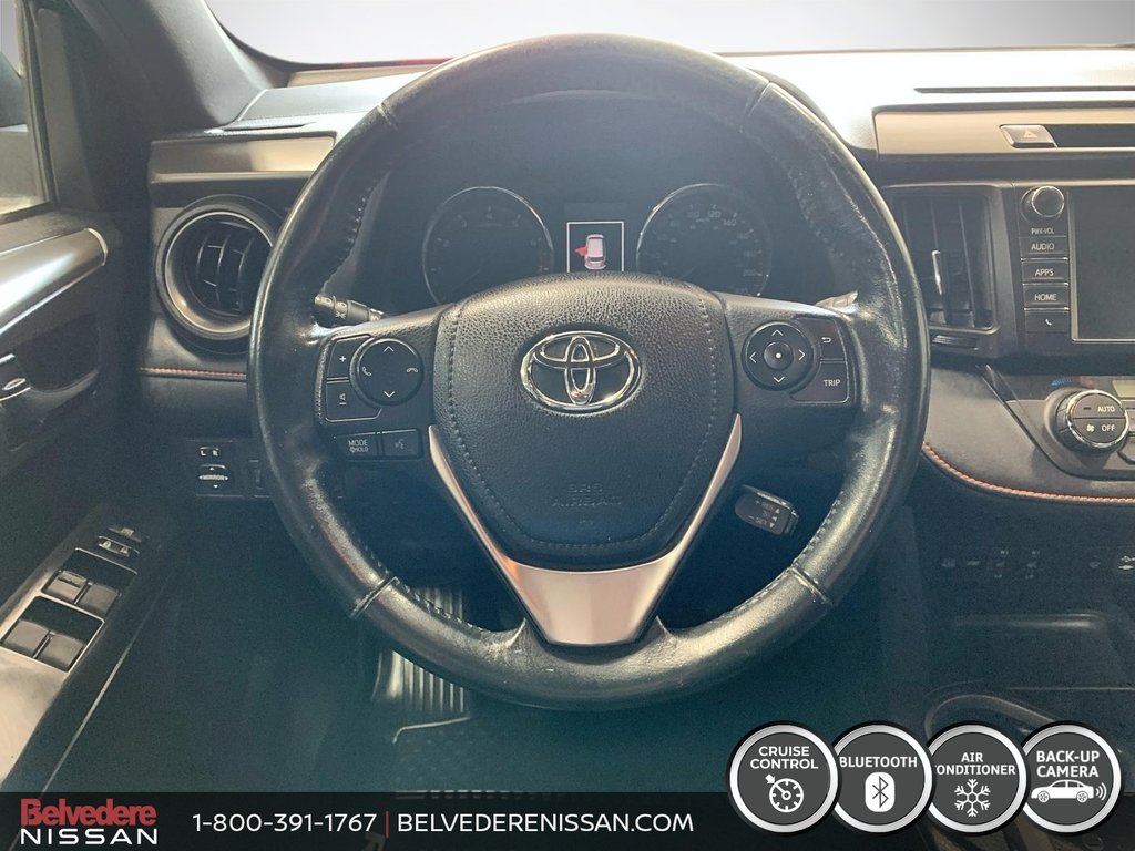 2016 Toyota RAV4 SE AWD CUIR TOIT OUVRANT CAMÉRA SIEGES CHAUFFANT in Saint-Jérôme, Quebec - 12 - w1024h768px